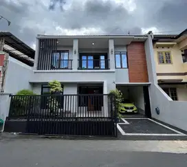 RUMAH  FULL FURNISHED, 5 MENIT KAMPUS UPN DI CONDONGCATUR, SLEMAN