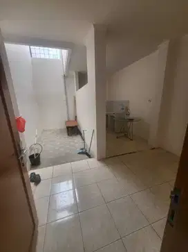 Disewakan Rumah Terenovasi di Cluster Gading Arcadia