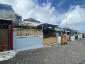 Rumah 1 lantai perumahan di Kampial Nusa Dua dekat Poltekpar Bali