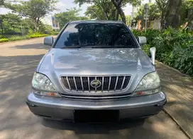 Toyota Harrier 3.0 AWD 2002