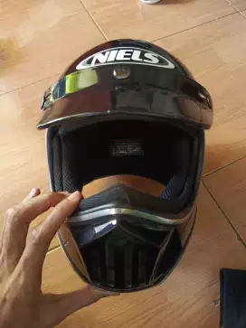 Di Jual Helm Cakil Warna Hitam