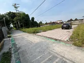 7 MENIT GEMBIRA LOKA JOGJA: Tanah SHM Akses Mobil Papasan