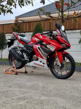 ONE HEART‼️HONDA CBR-150R 2023