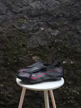 Sepatu Bola Adidas Predator League FT FG
