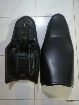Jok motor byson karbu