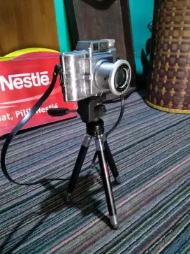 Tripod Takara T-1685