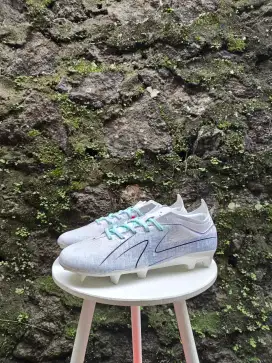 Sepatu Bola Specs Hyperspeed 3 FG