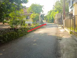 Tanah dekat ugm  jln kaliurang km 6,5 plemburan