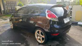 Ford Fiesta 2011 Bensin