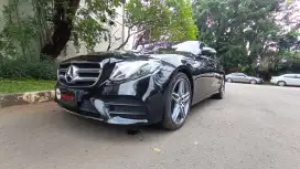 MERCEDES BENZ E300 AMG HITAM