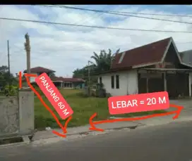 Dijual sebidang tanah Ukuran 60m x 20 M. Posisi di tengah kota