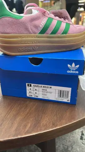 Jual Sepatu Adidas GAZELLE Bold Women