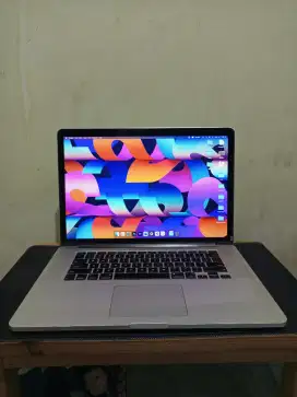 Macbook Pro 2015 15 inch 16/1TB Second