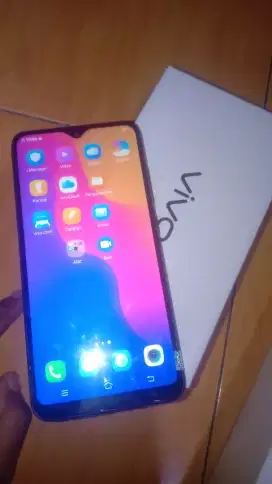 Dijual Vivo Y93S ram 8 internal 256