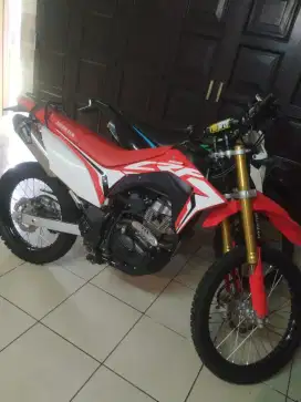 Honda CRF 150 dan KLX 150