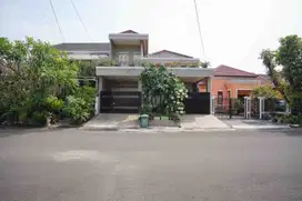Rumah 6 Kamar Tidur Hadap Timur 10 Mnt ke Brawijaya Hospital J-24180