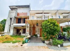 Rumah 2 Lt SHM 10 Mnt ke CBD Ciledug Family Mall Dibantu KPR J-18189