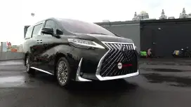 LEXUS LM350 2022 HITAM