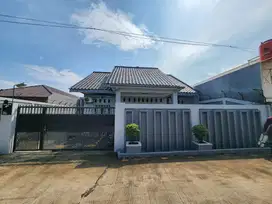 Dijual rumah dan paviliun yg siap disewakan
