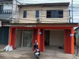 Disewakan Ruko Tahunan