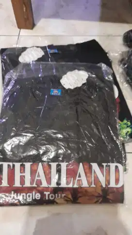 Kaos  Pria /Wanita