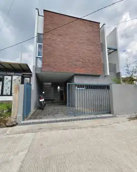 Rumah Baru Industrial Arcamanik