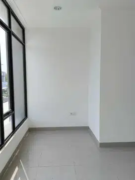 DIJUAL CEPAT RUMAH BAGUS MINIMALIS PIK 2