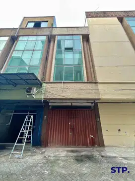 Ruko 4 lantai Grand Landmark Jalan Kayoon, Surabaya FULL MARMER
