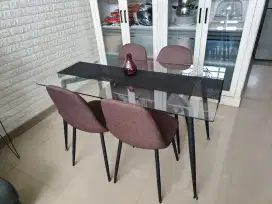 Meja makan set informa