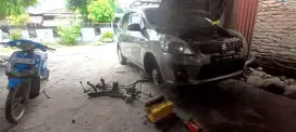 Service mobil bergaransi