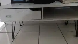 Meja tv minimalis murah