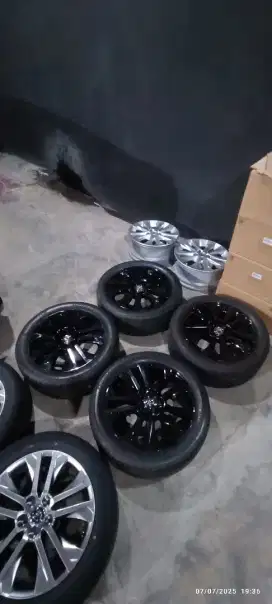 Velg Original Zenix R18 + ban Bridgestone
