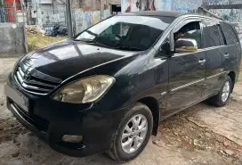 Innova 2010 type G