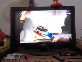 TV LG 24in + STB