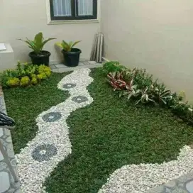 Taman indah depan rumah