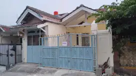 DIJUAL Ex RumahContoh VILA TOMANG BARU 1KT-2KM-RTm-RK-Dpr-90m2 KabTng