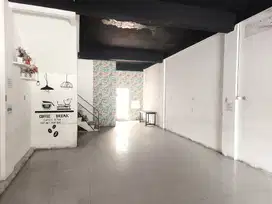 Disewakan Ruko Komplek Cemara Asri (Bundaran) Jalan Boulevard Raya