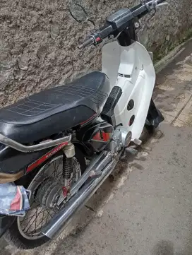 Honda Astrea 86 cc tahun 1988 surat-surat lengkap