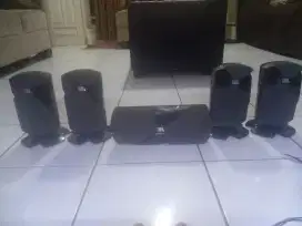 JBL.cinema 300 sat.speaker satelite home theater.hidup normal