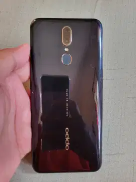 Oppo f11 ram 4/128 spek gahar batangan hp saja