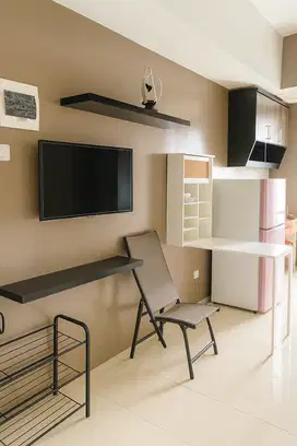 Free IPL Selamanya Studio Furnish Apartemen Green Lake View