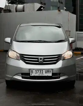 HONDA FREED PSD 2010