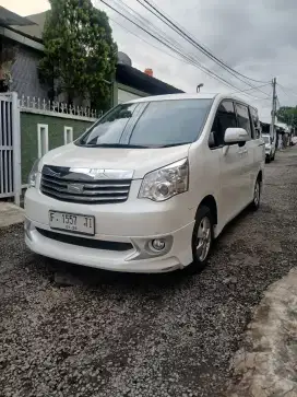 Toyota NAV1 V matic 2013 mulussss