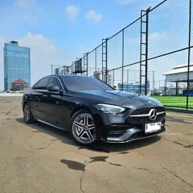 Mercedes Benz C300 AMG Line AT 2023
