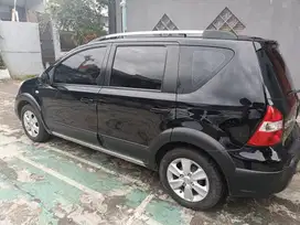 Nissan Livina 2011 Bensin