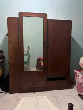 Jual Cepat Lemari Jati antik kuno