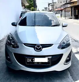 TDP 16JT Mazda2 RZ 1.5 AT 2012 Terlengkap mazda 2