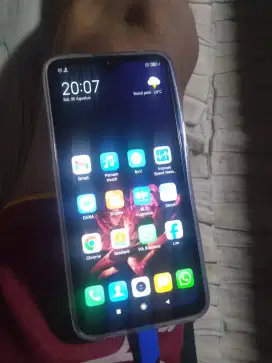 REDMI 8A PRO 3/32 HP BATANGAN