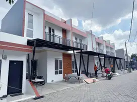 Rumah Baru dekat Pintu TOL Petukangan Jakarta Selatan