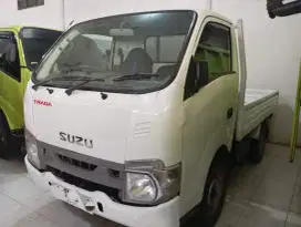 Isuzu Pick-up Traga 2021